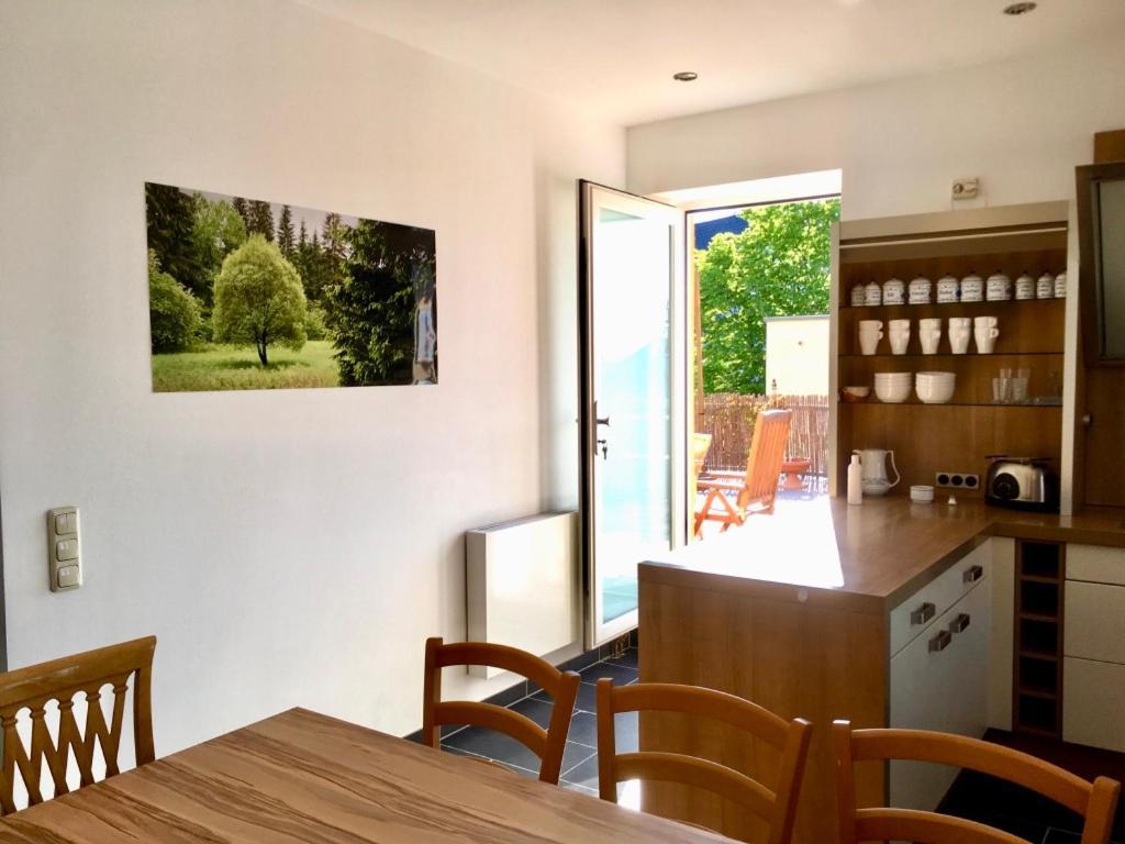 אייזנבאך Maisonette Wohnung Suedstadtvilla מראה חיצוני תמונה